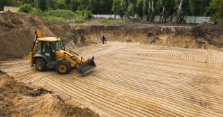 Разработка котлована Балтийск, цена от 309 руб./м3.